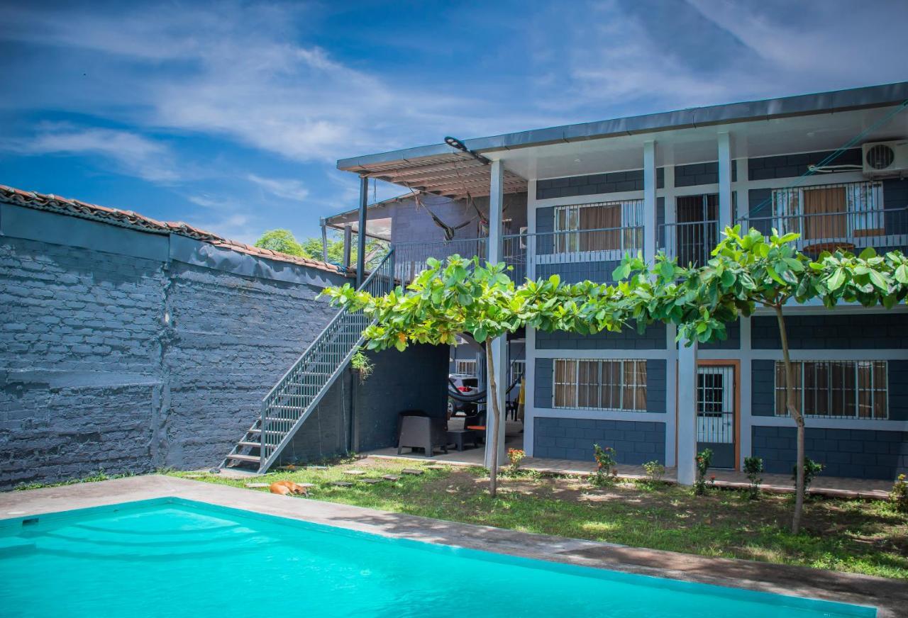 Hostal Don Luis Santa Rosa de Lima ภายนอก รูปภาพ