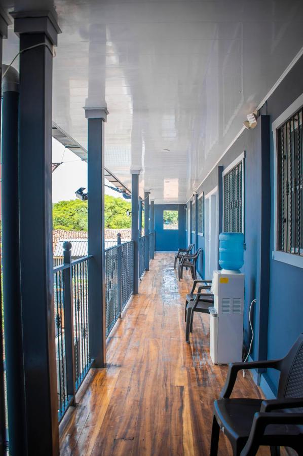 Hostal Don Luis Santa Rosa de Lima ภายนอก รูปภาพ