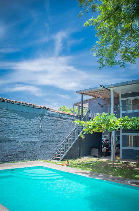 Hostal Don Luis Santa Rosa de Lima ภายนอก รูปภาพ