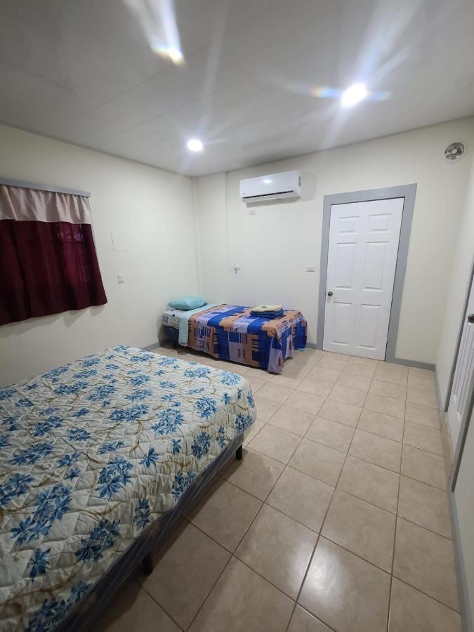 Hostal Don Luis Santa Rosa de Lima ภายนอก รูปภาพ